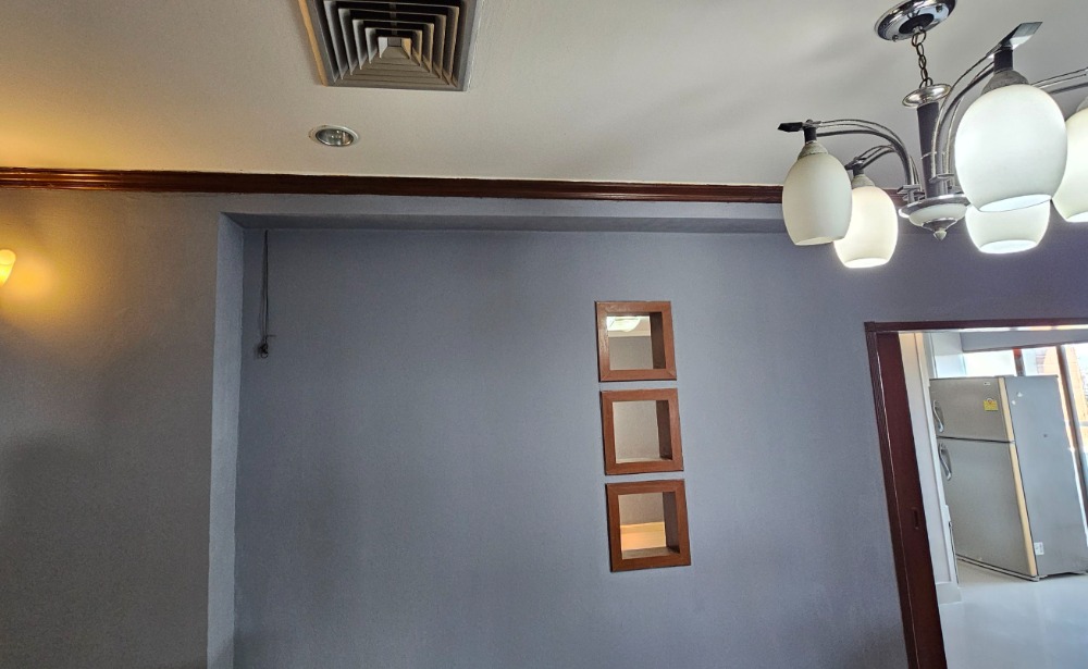 ขายคอนโดบางนา แบริ่ง ลาซาล : for sale condo Country Complex C Condominium (S03-0822)