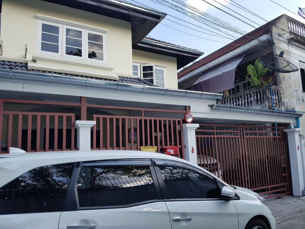 ขายบ้านปิ่นเกล้า จรัญสนิทวงศ์ : ขายบ้านเดี่ยวสร้างเอง ซอยจรัญสนิทวงศ์35 บางพรม ตลิ่งชัน ใกล้ MRTบางขุนนนท์ (ขนาด 48 ตร.ว.) ทำเลดีมาก เข้าออกได้หลายเส้นทางโทร:0922829196