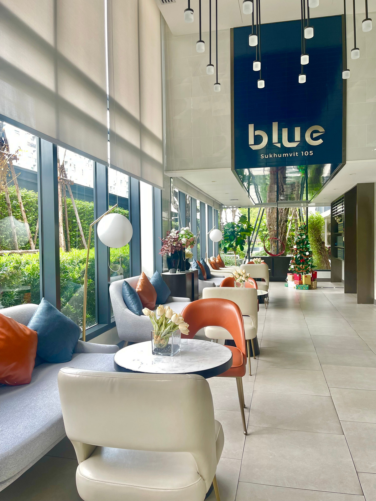 For RentCondoBangna, Bearing, Lasalle : For rent: Blue Sukhumvit 105, new room, first hand, move in immediately.  (direct company)