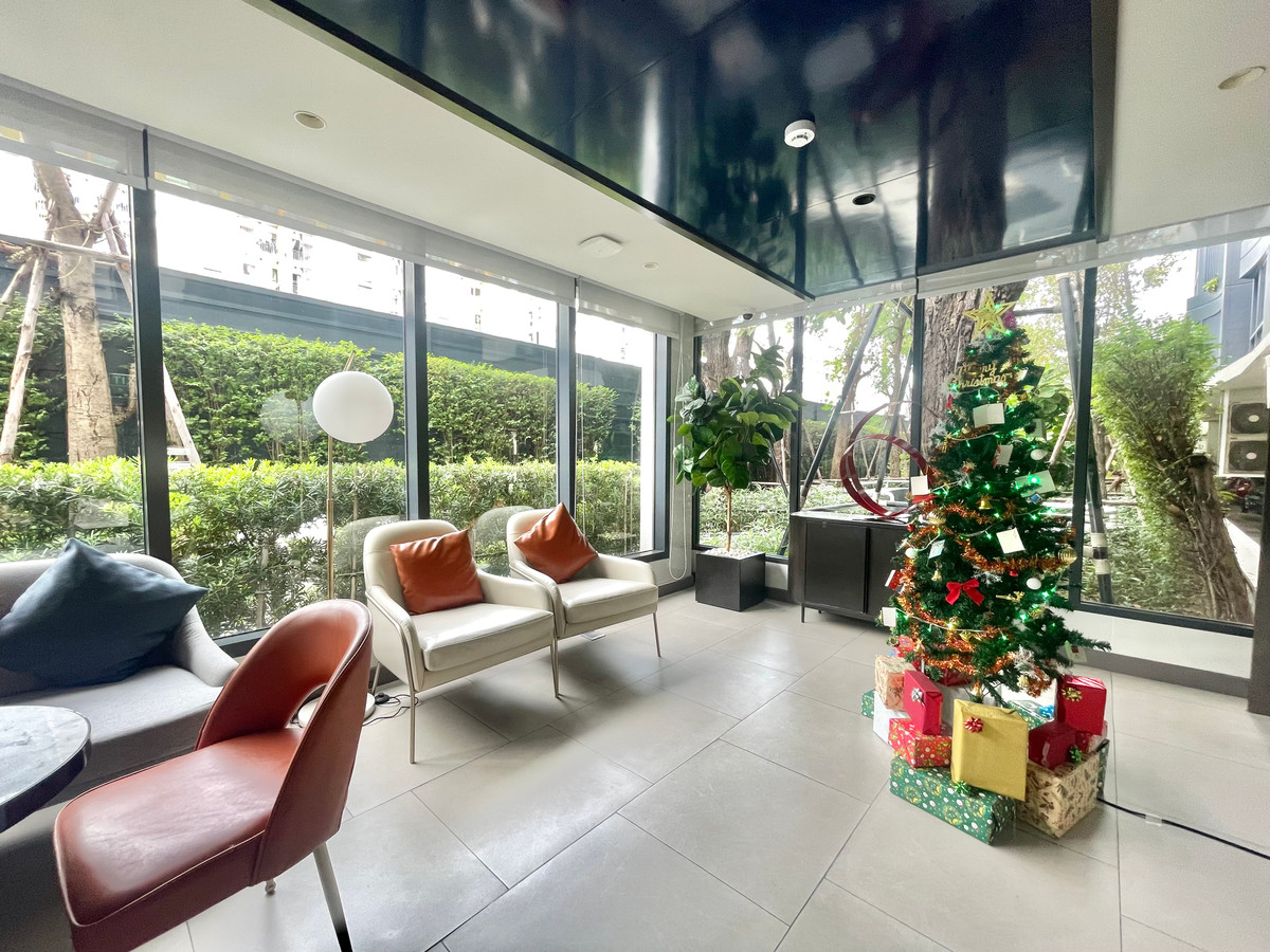 ให้เช่าคอนโดบางนา แบริ่ง ลาซาล : ให้เช่า BLUE สุขุมวิท 105 ห้องใหม่  สะดวกสบายพร้อมย้ายเข้าอยู่ได้ทันที  