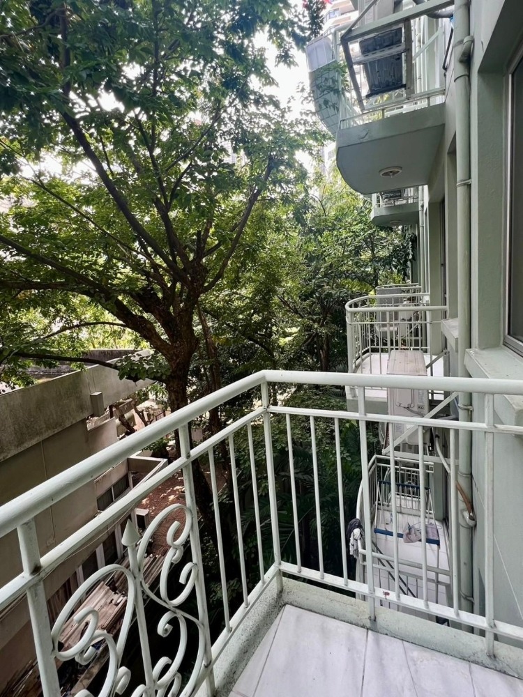For RentCondoSukhumvit, Asoke, Thonglor : Cheapest for rent, 1 bedroom, 32 sq m, fully furnished, has washing machine. BTS Thonglor 800 meters