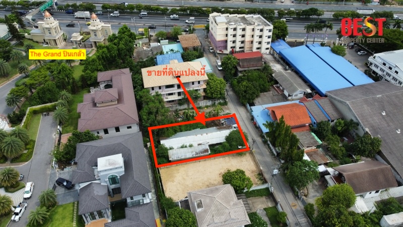 For SaleLandPhutthamonthon, Salaya : Empty land for sale, 106 wa, at the beginning of Soi Borommaratchachonnani 74, next to The Grand Pinklao, near Mahidol.
