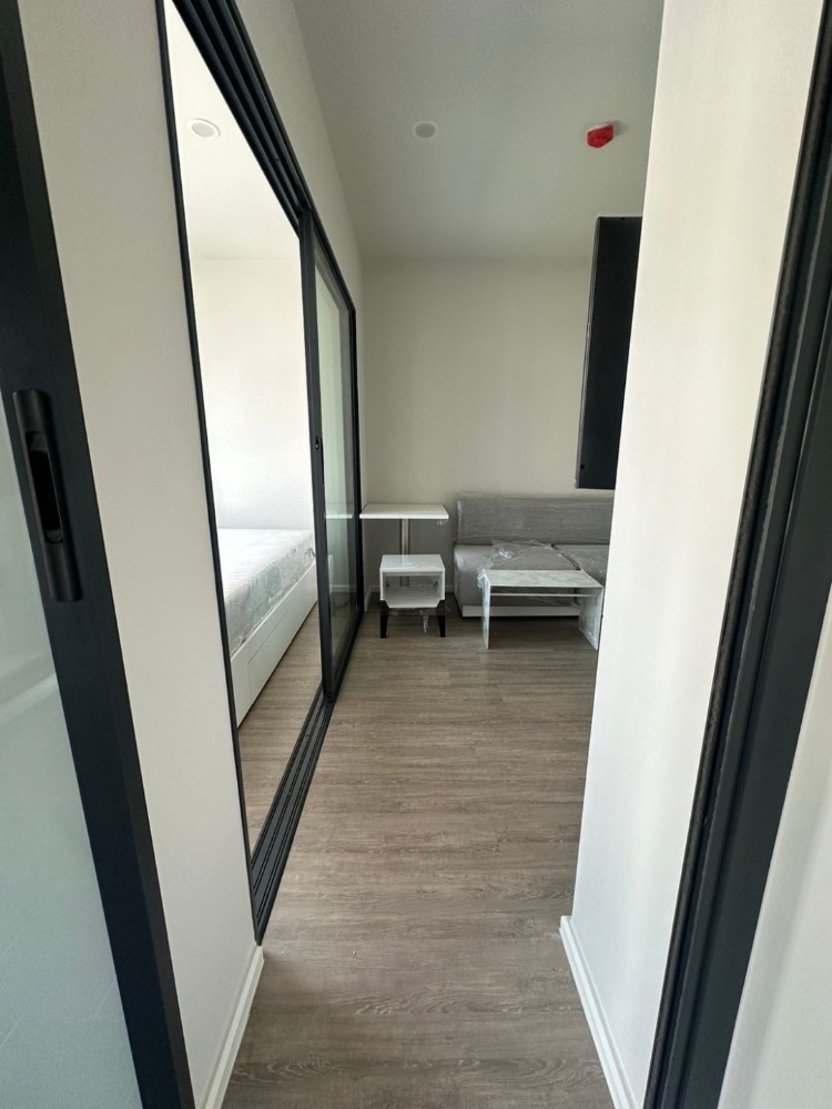 ให้เช่าคอนโดบางนา แบริ่ง ลาซาล : ให้เช่า BLUE สุขุมวิท 105 ห้องใหม่  สะดวกสบายพร้อมย้ายเข้าอยู่ได้ทันที  