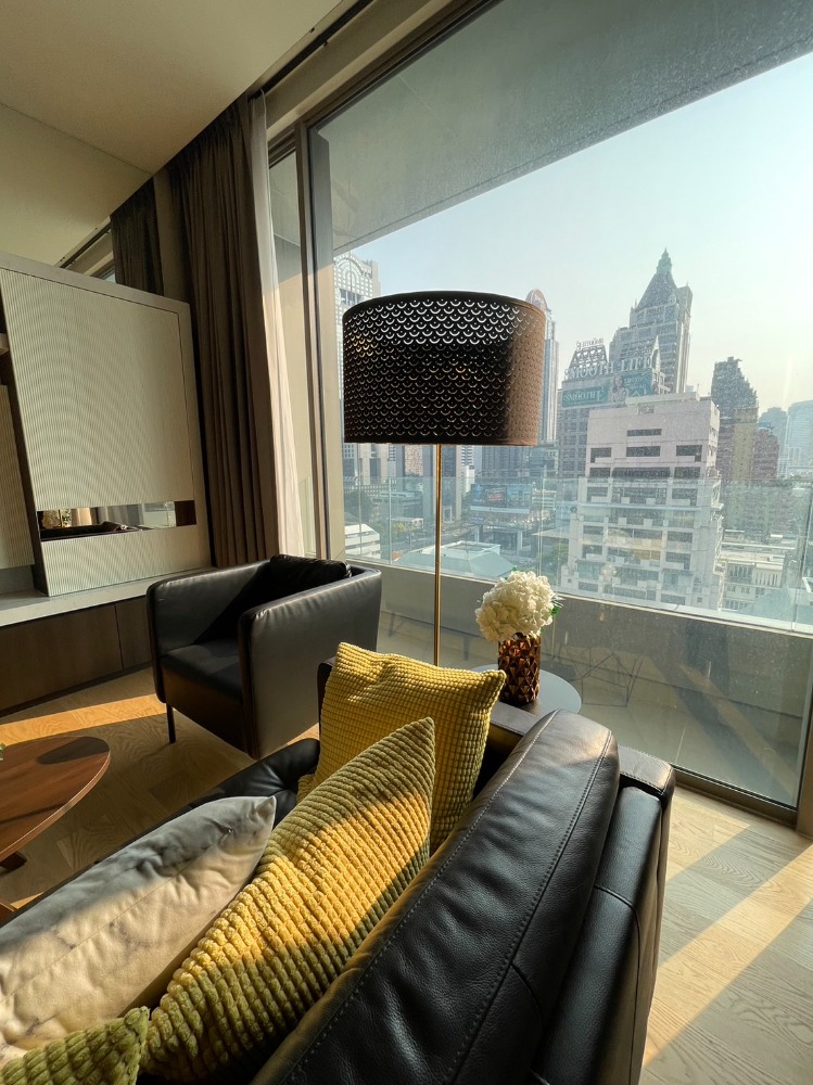 For RentCondoSilom, Saladaeng, Bangrak : For rent, 1 bedroom, fully furnished, garden view, ready to move in.