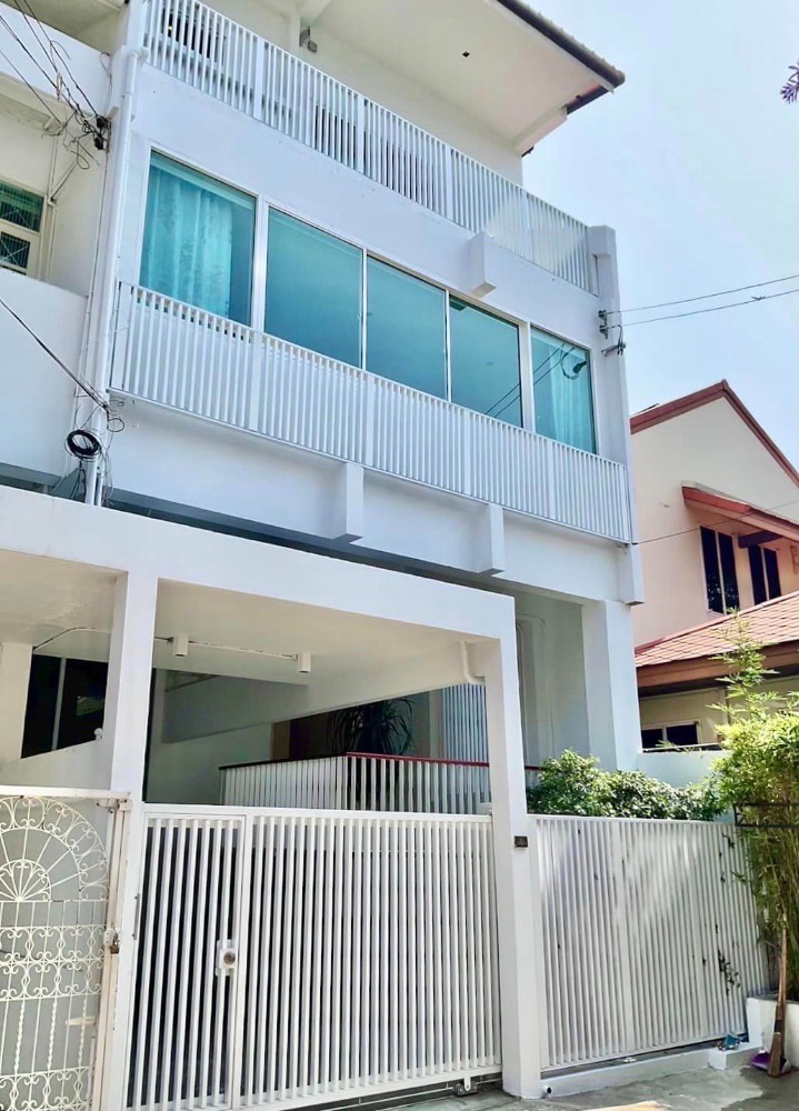 For SaleTownhomeSukhumvit, Asoke, Thonglor : 🏡Townhome Soi Sukhumvit 38 (Townhome in Soi Sukhumvit 38)🏡