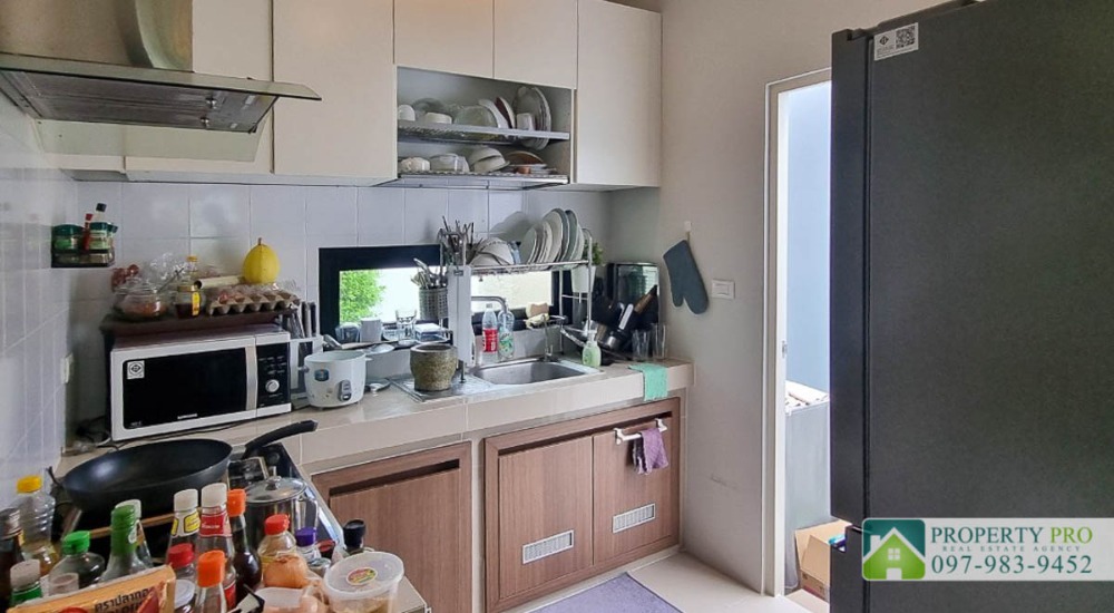 For SaleHouseBangna, Bearing, Lasalle : House for Sale Burasiri Bangna, 3 bedroom 50 sqw 113 sqm Fully Furnished Near Bang Bo, Bang Phli, Assumption University : EL24S-035