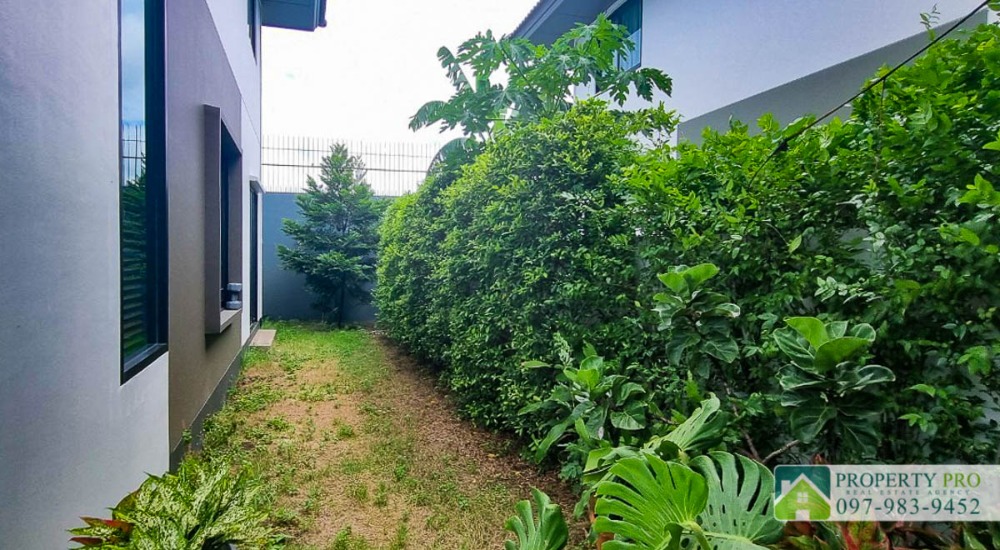 For SaleHouseBangna, Bearing, Lasalle : House for Sale Burasiri Bangna, 3 bedroom 50 sqw 113 sqm Fully Furnished Near Bang Bo, Bang Phli, Assumption University : EL24S-035