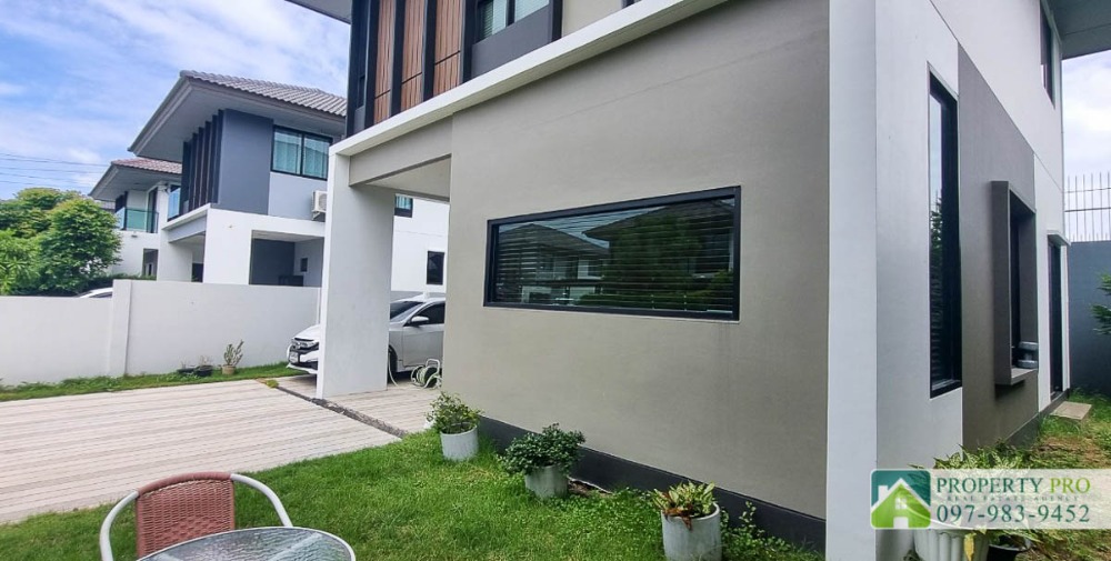 For SaleHouseBangna, Bearing, Lasalle : House for Sale Burasiri Bangna, 3 bedroom 50 sqw 113 sqm Fully Furnished Near Bang Bo, Bang Phli, Assumption University : EL24S-035