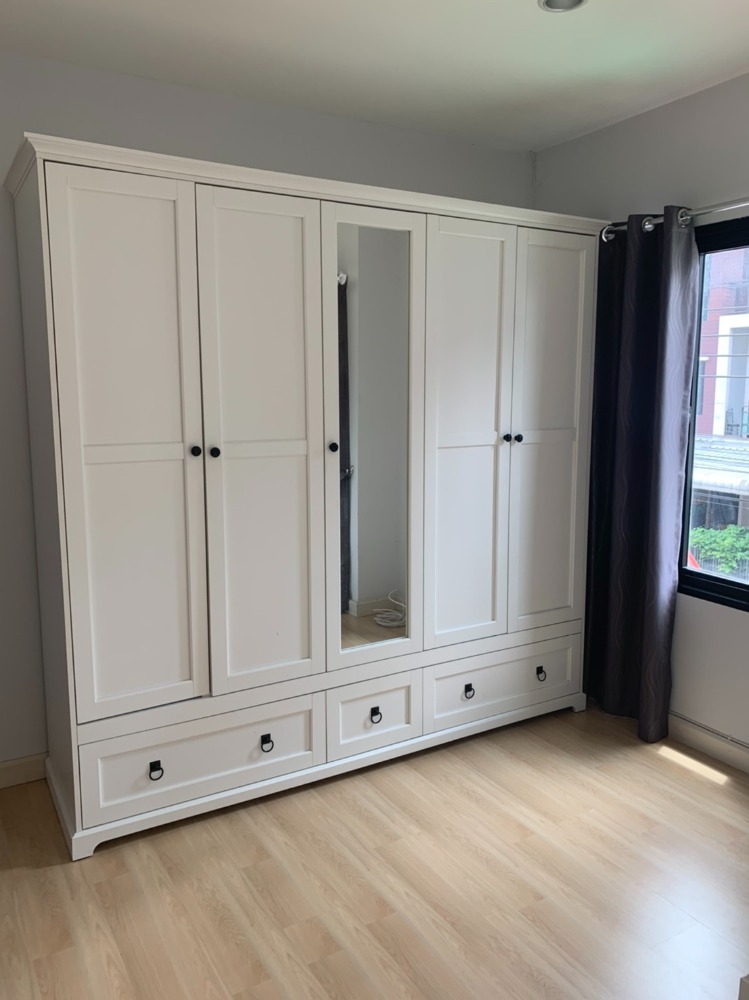 ให้เช่าทาวน์โฮมบางนา แบริ่ง ลาซาล : ให้เช่าทาวโฮม 3 ชั้น ไอฟีล-บางนา พื้นที่ 200 ตรม. 22 ตรว. ทำเลดี เฟอร์นิเจอร์และเครื่องใช้ไฟฟ้าครบ ราคา 28,000 บาท