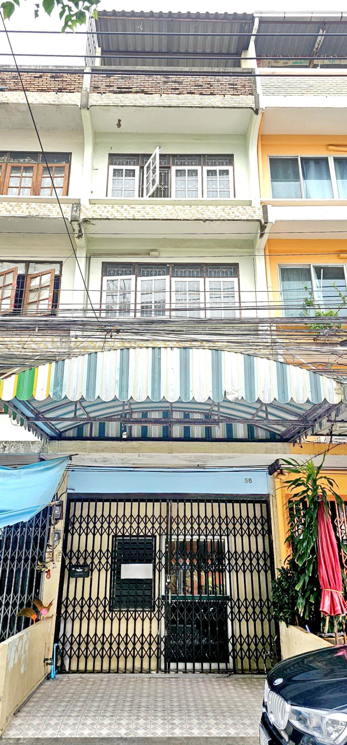 For RentShop HouseWongwianyai, Charoennakor : H0335😊 For RENT, commercial building for rent, 5 floors, 5 bedrooms, near BTS Krung Thonburi, Charoen Nakhon, house area: 19.00 sq m, usable area: 300 sq m, rent: 25,000 ฿O99-5919653,O65 -9423251✅LineID:@sureresidence
