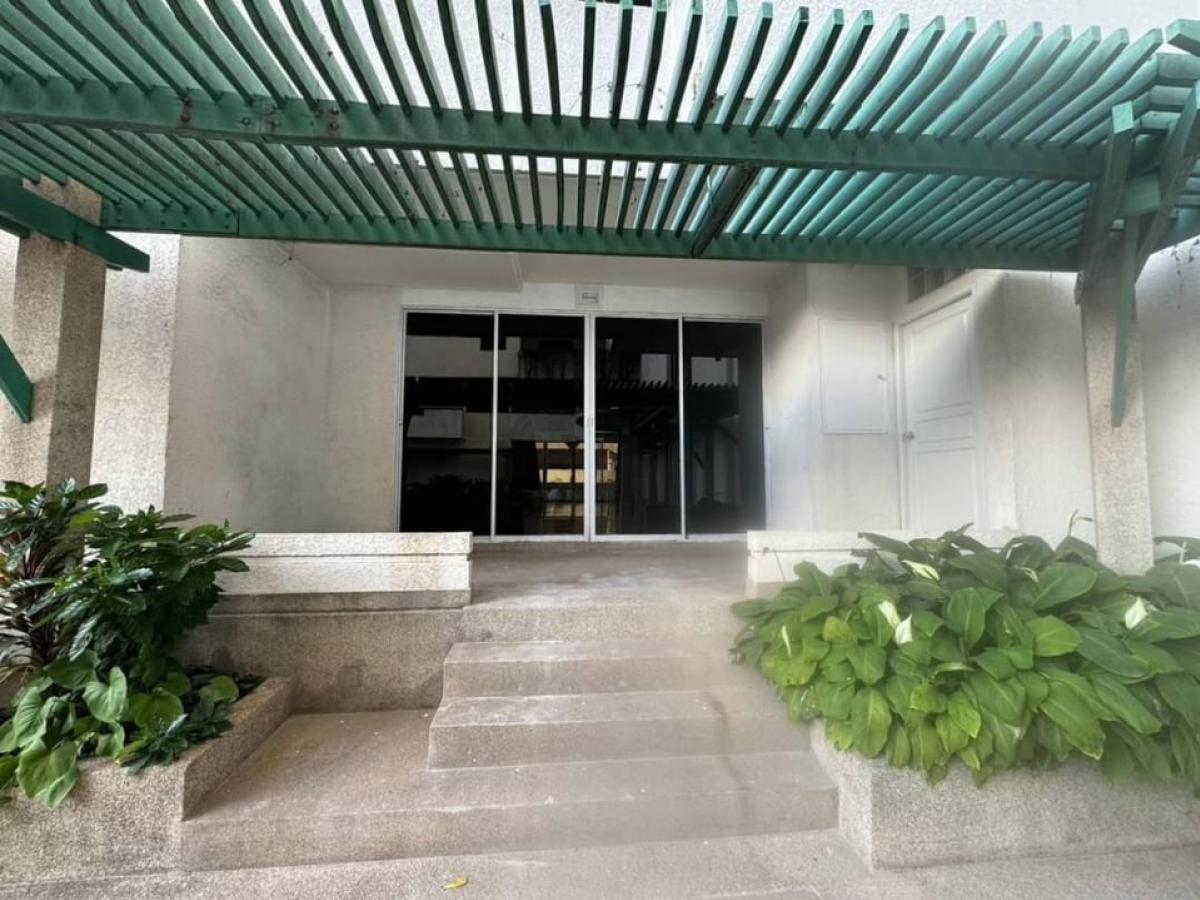 For SaleCondoSukhumvit, Asoke, Thonglor : 📢👇Huge duplex unit,4 bedrooms, big balcony