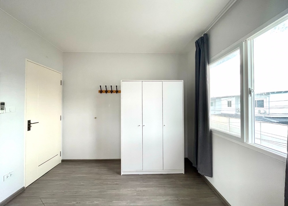 ขายบ้านนวมินทร์ รามอินทรา : ขายด่วนบ้านเดี่ยว หมู่บ้าน ชัยพฤกษ์ ทางด่วนรามอินทรา-จตุโชติ 3 ห้องนอน 2 ห้องน้ำ