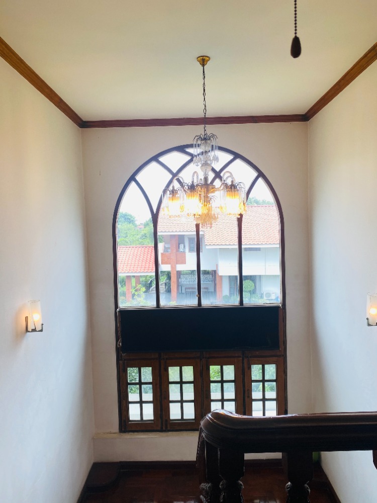 ขายบ้านแจ้งวัฒนะ เมืองทอง : ขายด่วน ! บ้านเดี่ยวเมืองทองธานี 187 ตรว, ใกล้รถไฟฟ้า, สงบ, น่าอยู่อาศัย