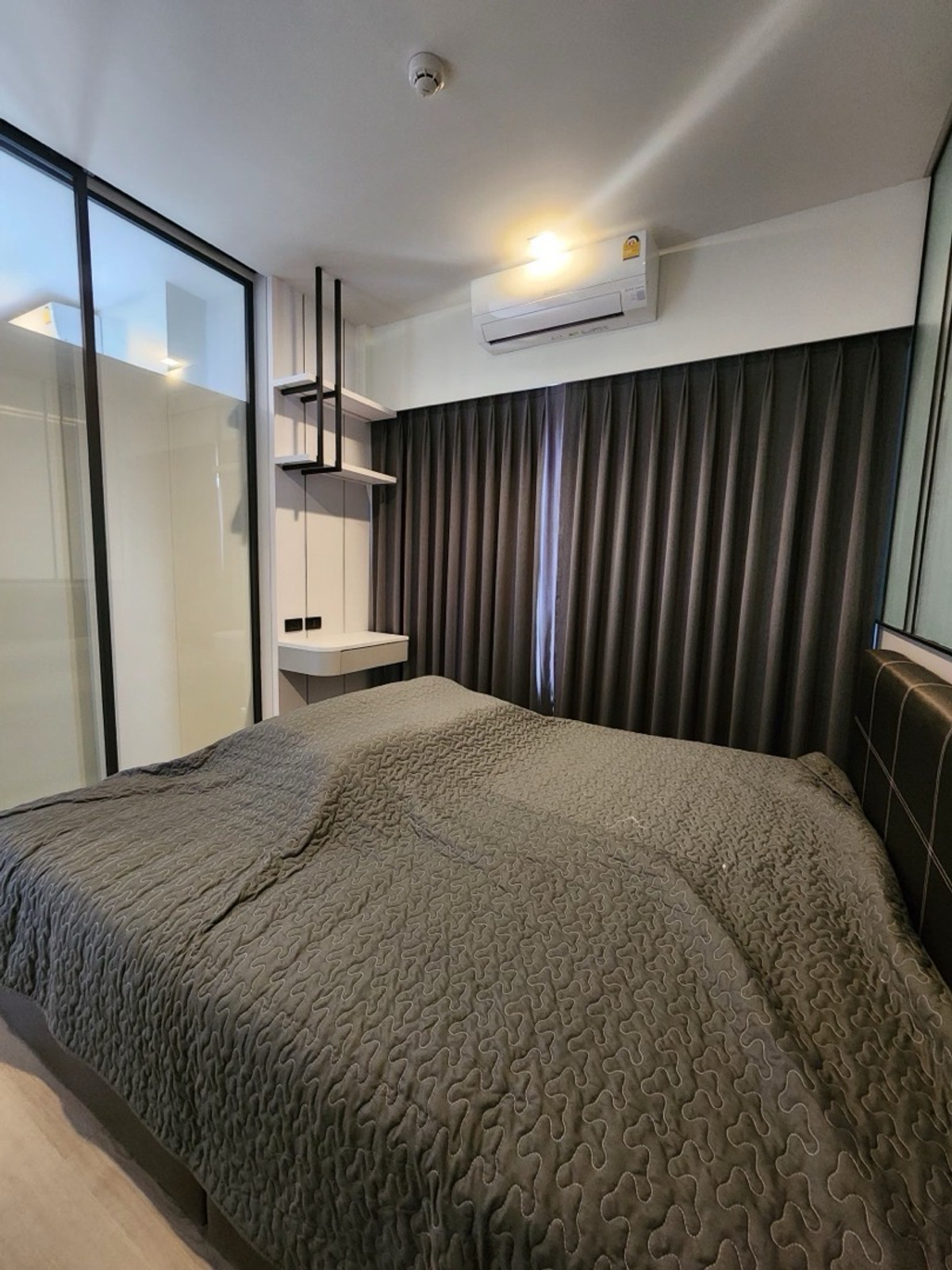 For RentCondoRama3 (Riverside),Satupadit : 🔥 For rent urgently, beautiful room, high floor, The Key Rama 3