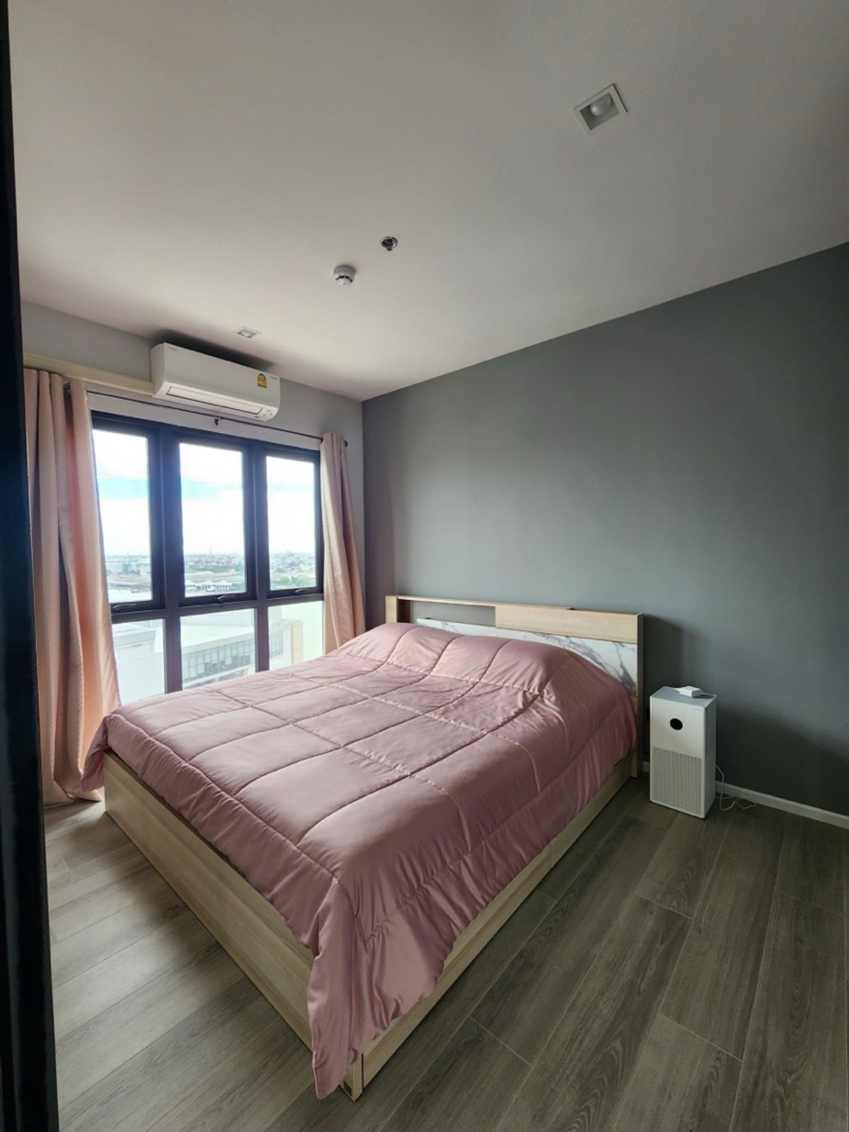 For RentCondoRama3 (Riverside),Satupadit : 🔥For rent 2 bedrooms, available on February 1st, size 2 bedrooms, Thekey Rama 3