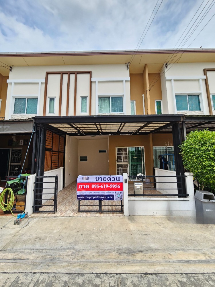 ขายทาวน์โฮมบางแค เพชรเกษม : ขายทาวน์โฮม 2 ชั้น พลีโน่ เพชรเกษม 81 (Pleno Phetkasem 81) ทำเลทองย่านการศึกษา ใกล้ทั้งโรงเรียนสารสาสน์ และ กรพิทักษ์ ม.เอเชีย และ ม.ธนบุรี เดินทางสะดวกมาก ห่างจากถนนเพชรเกษมเพียง 5 กม. สภาพดีมาก พร้อมเข้าอยู่ได้เลย