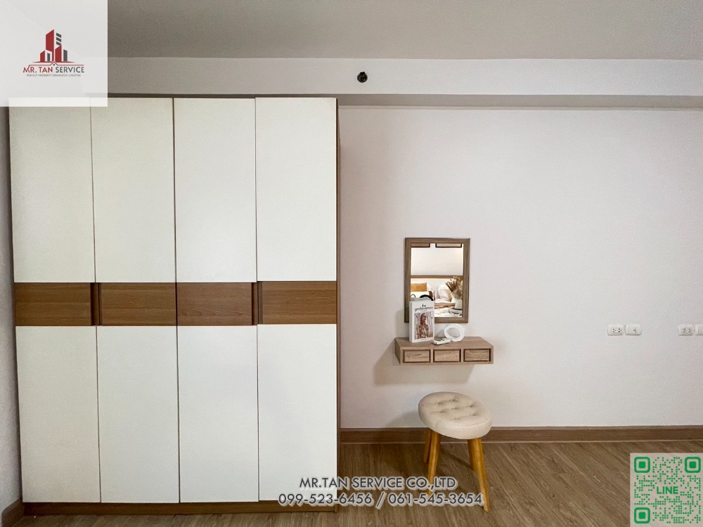 For SaleCondoPattanakan, Srinakarin : Condo for sale, Supalai Park Srinakarin, beautifully decorated, fully furnished, ready to move in, next to the BTS.