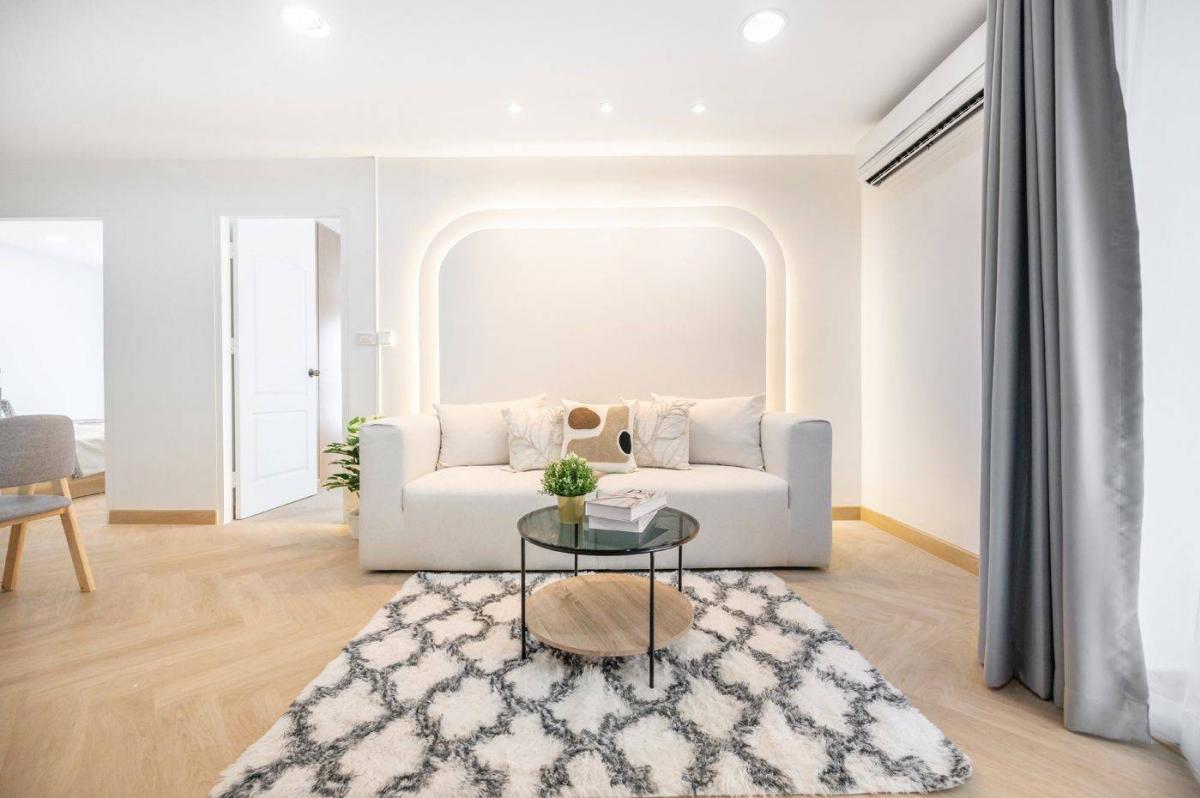 ขายคอนโดบางนา แบริ่ง ลาซาล : ห้องมุม 2 ห้องนอน 1 ห้องน้ำ 1 ห้องครัว แปลนพิเศษ ‼️ฉลองเดือนแห่ง Pride Month 💜🏳️‍🌈มาแสดงตัวคุณได้อย่างเต็มที่ !