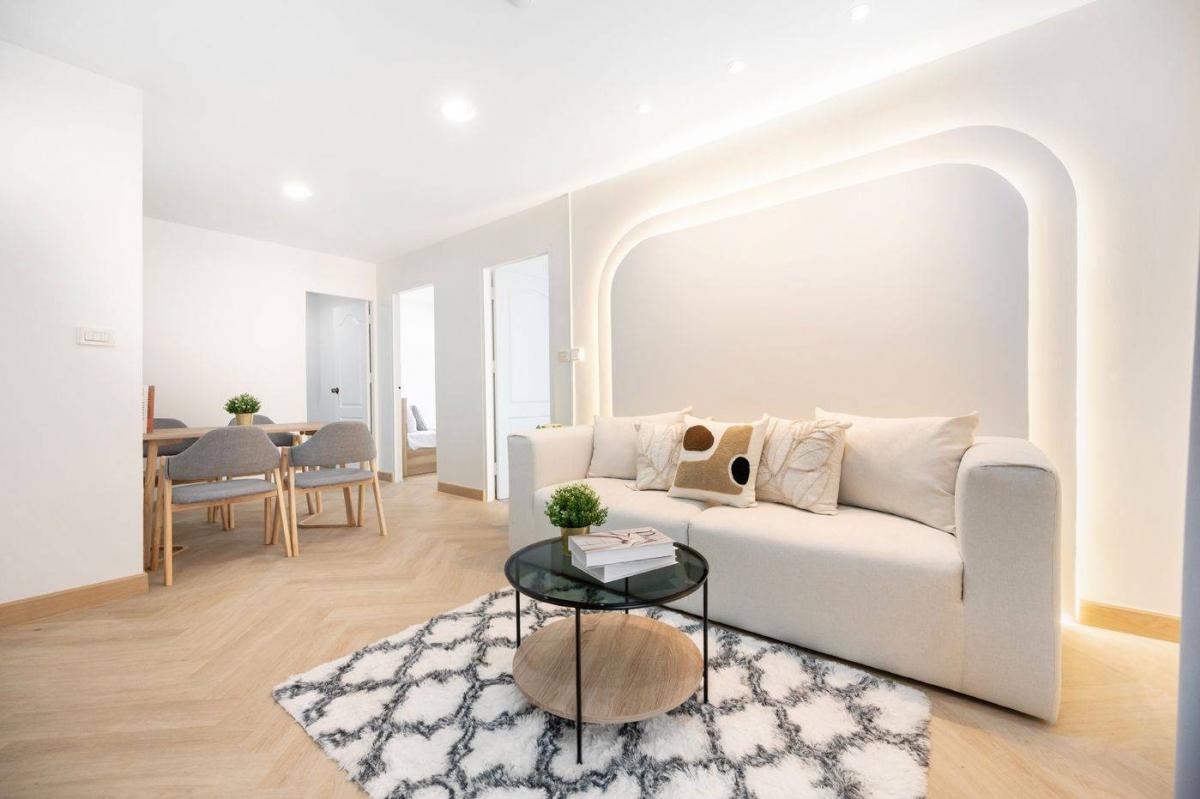 ขายคอนโดบางนา แบริ่ง ลาซาล : ห้องมุม 2 ห้องนอน 1 ห้องน้ำ 1 ห้องครัว แปลนพิเศษ ‼️ฉลองเดือนแห่ง Pride Month 💜🏳️‍🌈มาแสดงตัวคุณได้อย่างเต็มที่ !