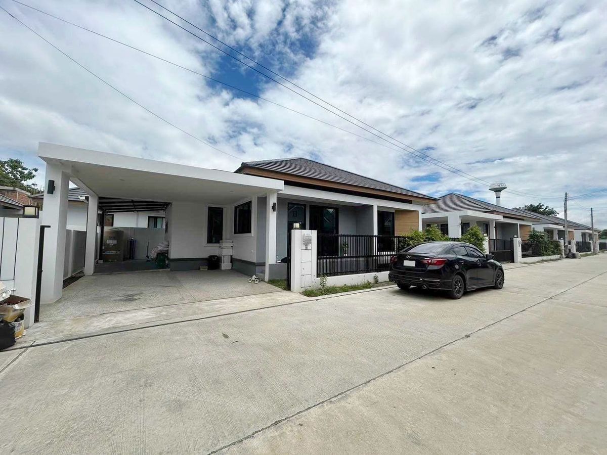 ให้เช่าบ้านเชียงใหม่ : บ้านให้เช่าเดือนละ 21,000 บาท เดินทาง 5 นาทีถึงรร.นานาชาติลานนา-หางดง No.14H740