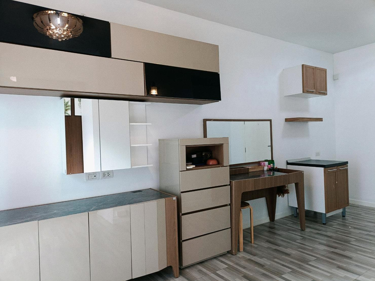 For SaleCondoRama9, Petchburi, RCA : Cheapest condo in Rama 9 area, A-Space Asoke-Ratchada, spacious room, newly decorated, easy installment, convenient travel, hurry and buy before the price goes up.