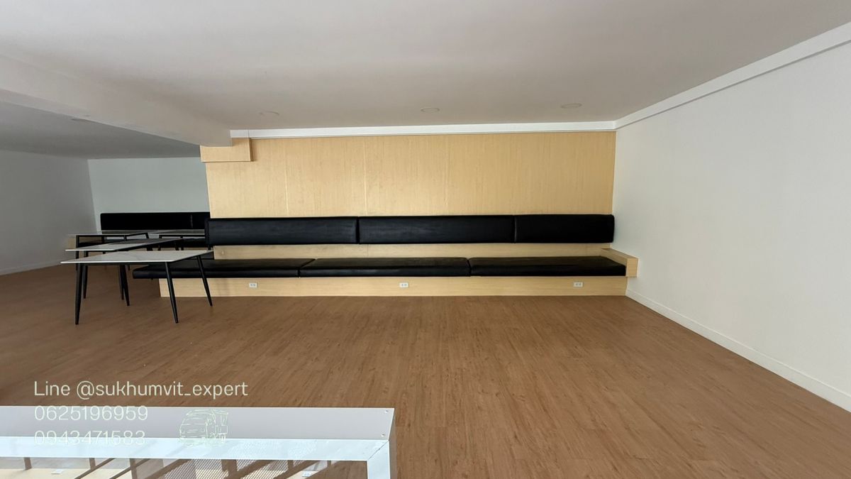 For RentRetail SpaceSukhumvit, Asoke, Thonglor : Ekkamai space for rent Suitable for restaurants, grills, cafes, and businesses that dont use loud noises only.