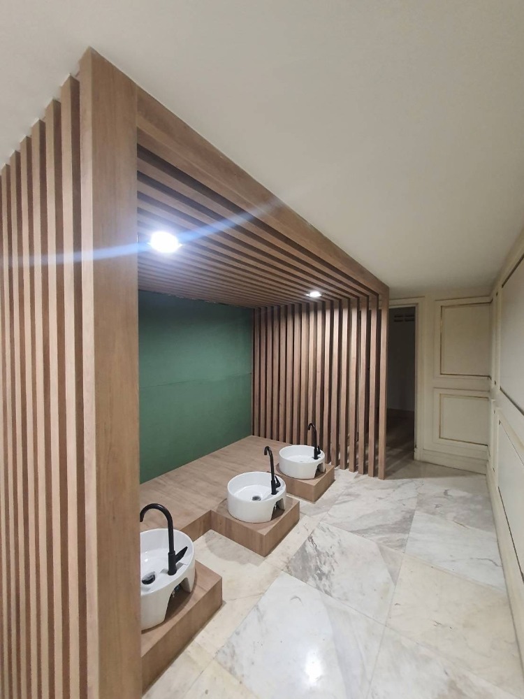 ขายอาคารพาณิชย์สุขุมวิท อโศก ทองหล่อ : S-OSKW101 ขาย อาคารพาณิชย์ ติดBTSเอกมัย 5.5ชั้น ขนาด 16 ตร.ว. พื้นที่ใช้สอย260ตร.ม 4นอน 3น้ำ 38.55ล้าน 064-959-8900