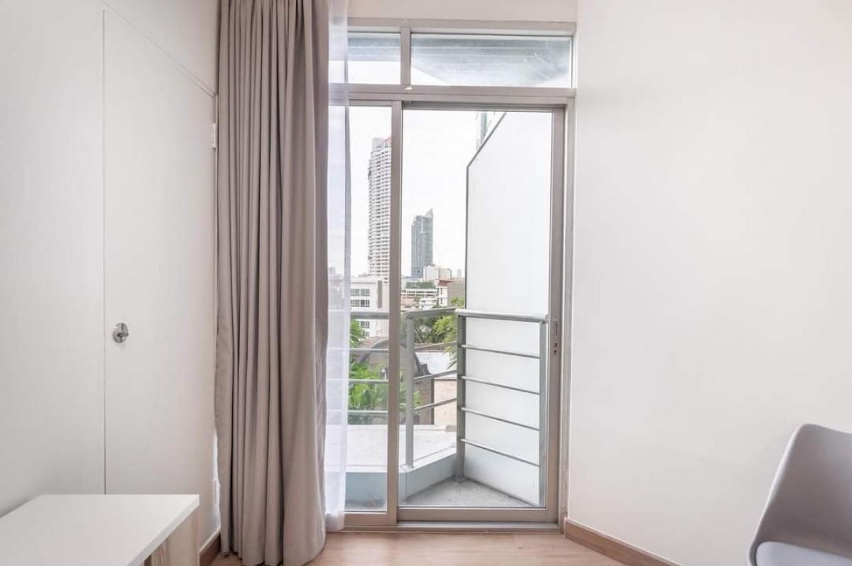 ขายคอนโดวงเวียนใหญ่ เจริญนคร : 900 เมตร BTS ตากสิน | วิวแม่น้ำเจ้าพระยา ใกล้ห้าง ICONSIAM