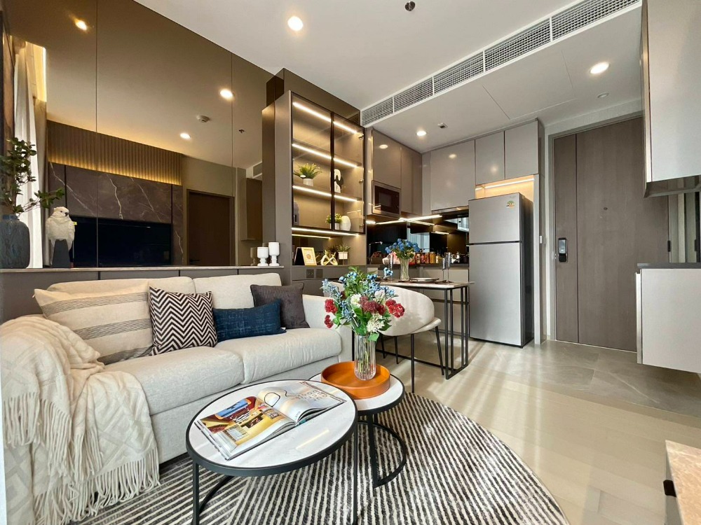 For RentCondoRatchathewi,Phayathai : ✅ EXTR107 ✅ Line : @p2nproperty