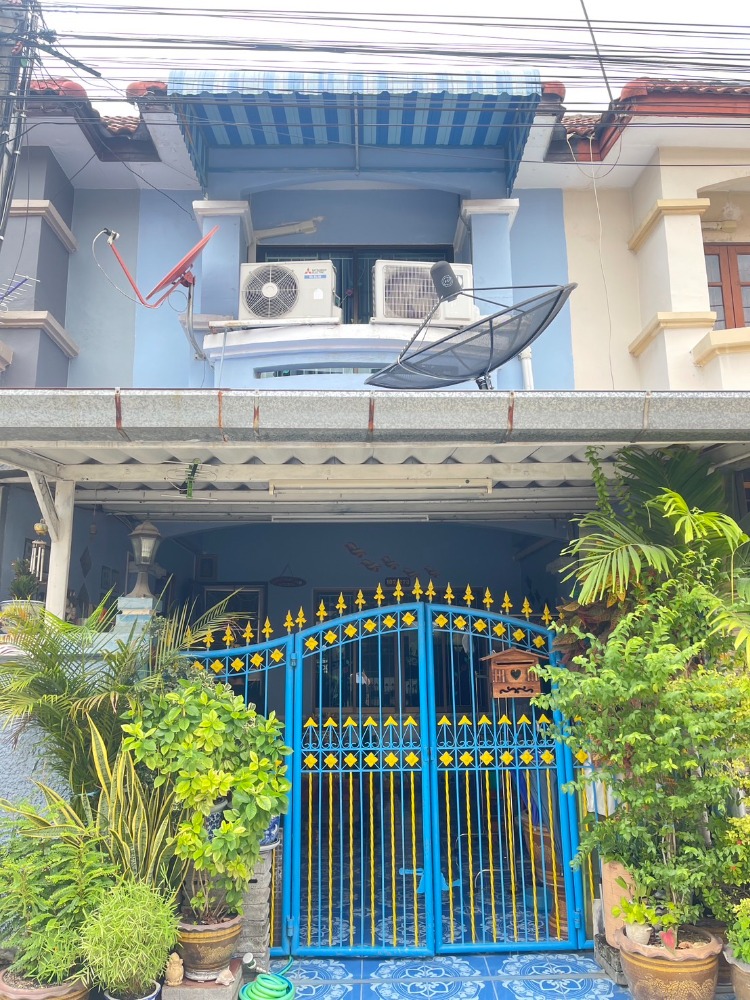 For SaleTownhomeNonthaburi, Bang Yai, Bangbuathong : Best price, affordable!! Townhouse for sale Narissa Village Ban Kluay Sai Noi Road Kanchanaphisek Road, near MRT Khlong Bang Phai, Central Westgate