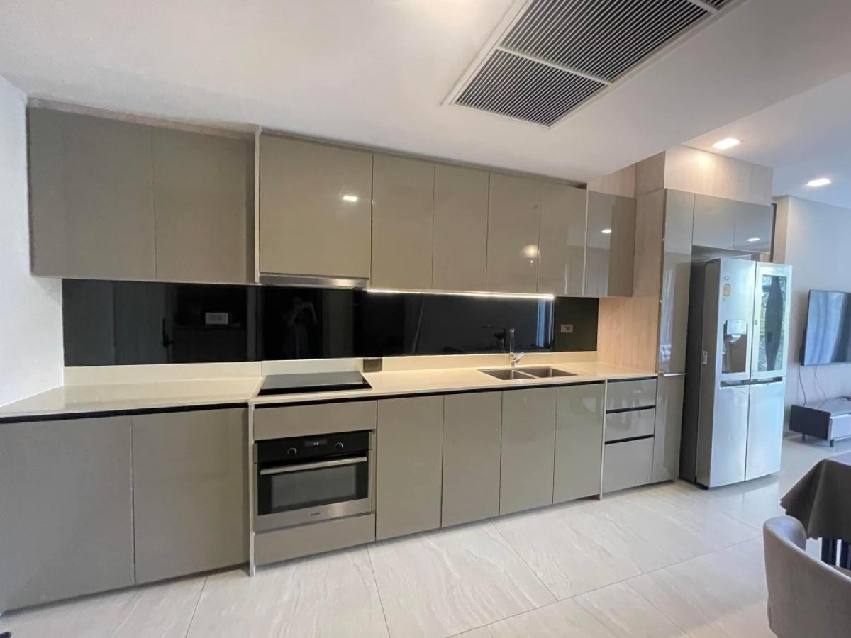 ขายคอนโดสุขุมวิท อโศก ทองหล่อ : FYNN31 for sale with tenant til April 2026