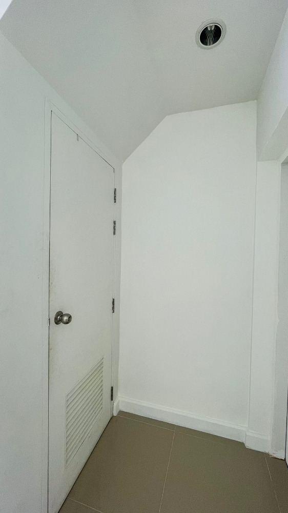 ให้เช่าทาวน์โฮมนวมินทร์ รามอินทรา : ให้เช่า ทาวน์โฮม 2 ชั้น หลังมุม พร้อมอยู่ โครงการเบล็ส วิลล์ รามอินทรา-พระยาสุเรนทร์ 25