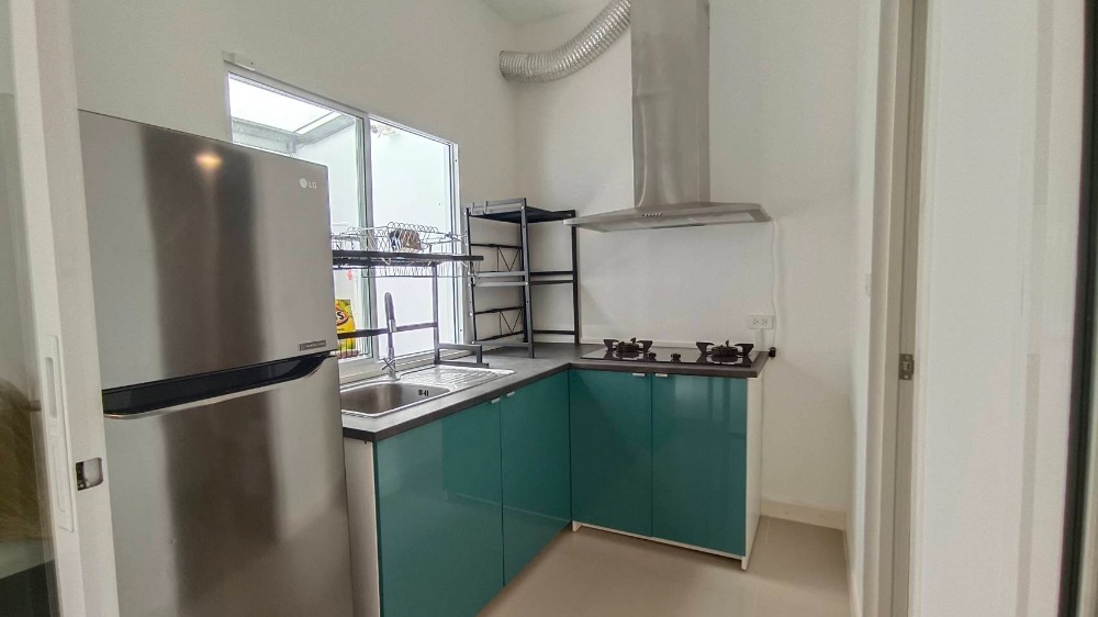 ขายทาวน์โฮมมีนบุรี-ร่มเกล้า : เดอะ คอนเนค รามอินทรา-มีนบุรี 2 ทาวน์โฮมติดถนนใหญ่ เดินทางสะดวก