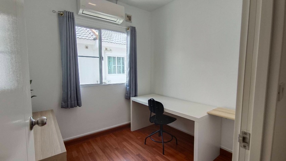 ขายทาวน์โฮมมีนบุรี-ร่มเกล้า : เดอะ คอนเนค รามอินทรา-มีนบุรี 2 ทาวน์โฮมติดถนนใหญ่ เดินทางสะดวก