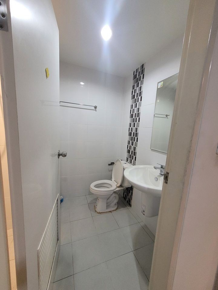 ขายคอนโดบางแค เพชรเกษม : S-NIBK101 ขาย คอนโด เดอะนิช ไอดี บางแค ชั้น4 ตึกB ทิศใต้ 28ตรม. 1นอน 1น้ำ 1.4ล้าน064-959-8900