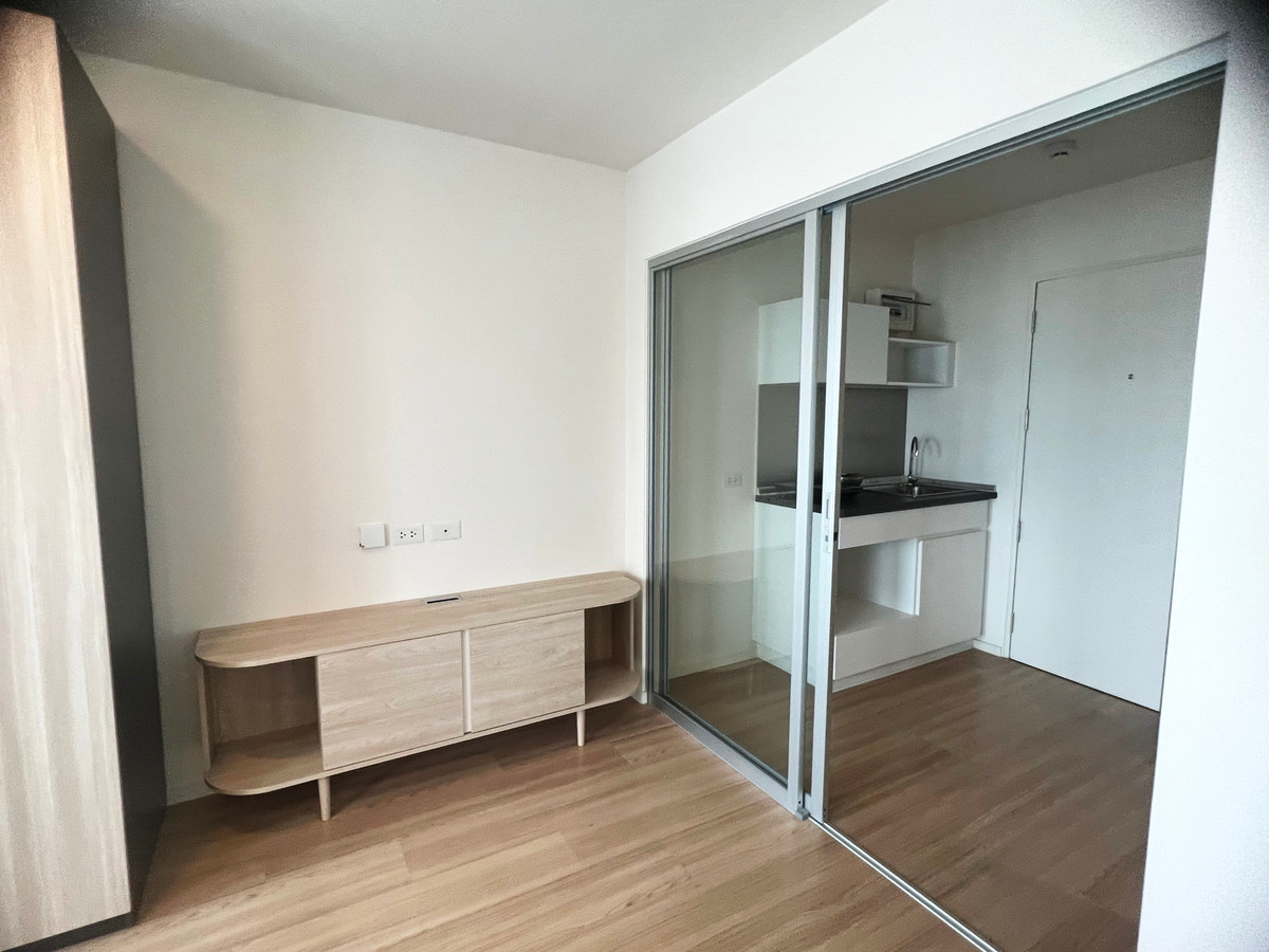 ขายคอนโดแจ้งวัฒนะ เมืองทอง : 📢ขายคอนโด ลุมพินี วิลล์ แจ้งวัฒนะ - ปากเกร็ด สเตชั่น ใกล้ เซ็นทรัลแจ้งวัฒนะ 1 ห้องนอน ขนาด 26 ตรม. ราคาพิเศษ เฟอร์นิเจอร์ครบ พร้อมอยู่ เดินทางสะดวก เมืองทอง, งามวงศ์วาน, สถานีแจ้งวัฒนะ-ปากเกร็ด 28,