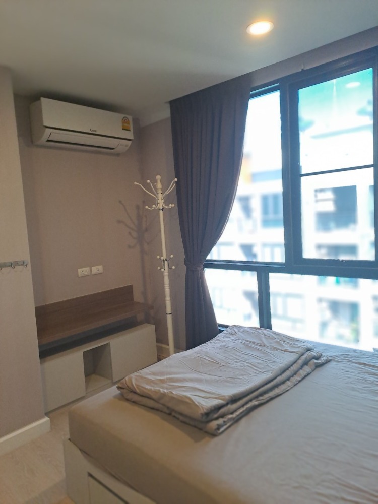 ให้เช่าคอนโดมีนบุรี-ร่มเกล้า : ให้เช่า ห้องใหญ่ - วิวสระ 35 ตรม. สวย-พร้อมอยู่  เดอะคิวบ์ พลัส  มีนบุรี