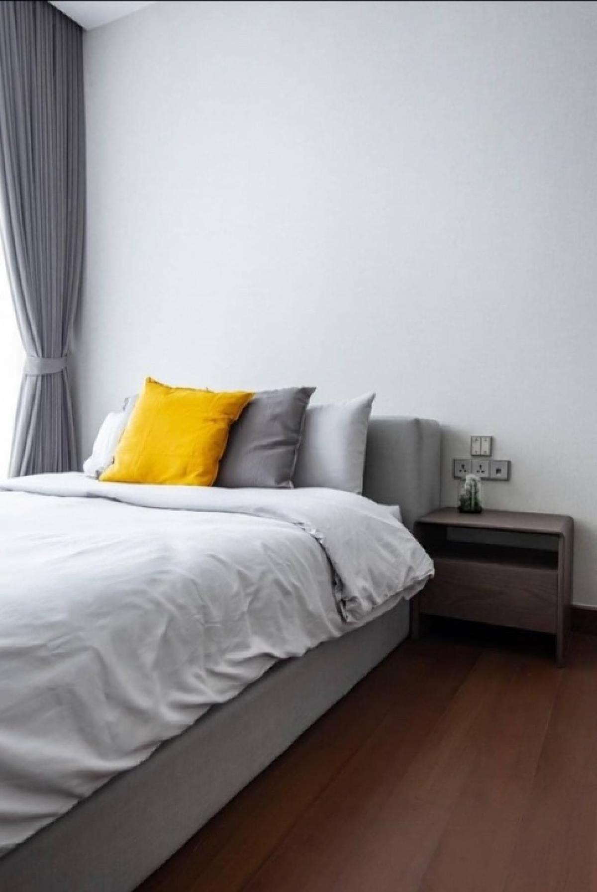 ขายคอนโดนานา : 📢👇For rent / sale 2 bedrooms , unblocked view,  close to BTS Nana , ready to move.