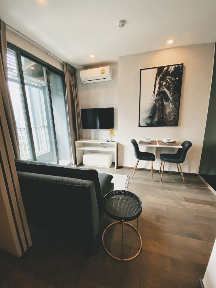 ให้เช่าคอนโดราชเทวี พญาไท : Ideo Q Siam - Ratchathewi【𝐑𝐄𝐍𝐓】🔥 ห้องสุดหรู ตกแต่งสไตล์ลักชู วิวเมือง เฟอร์นิเจอร์ครบ เดินทางสะดวก ใกล้ BTS ราชเทวี 🔥 ติดต่อไลน์ไอดี: @hacondo