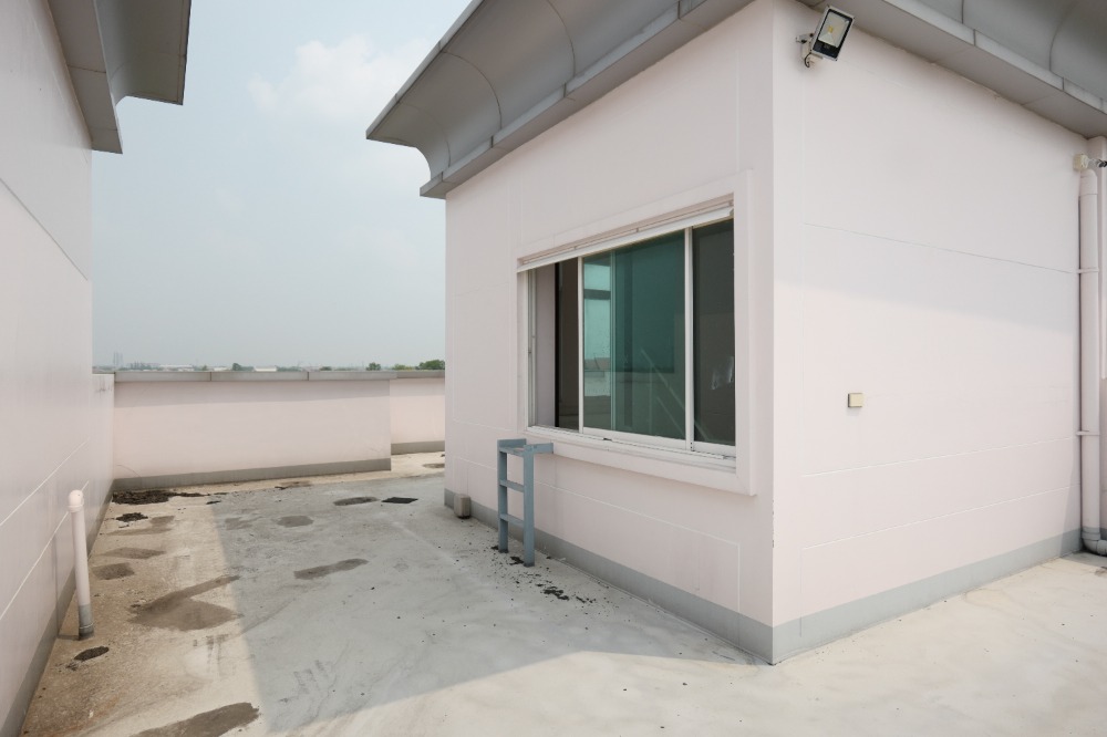 For SaleHome OfficeNawamin, Ramindra : Home office for sale, The New York City, Watcharapol - Orn-Ngern, near Kanchanaphisek Road