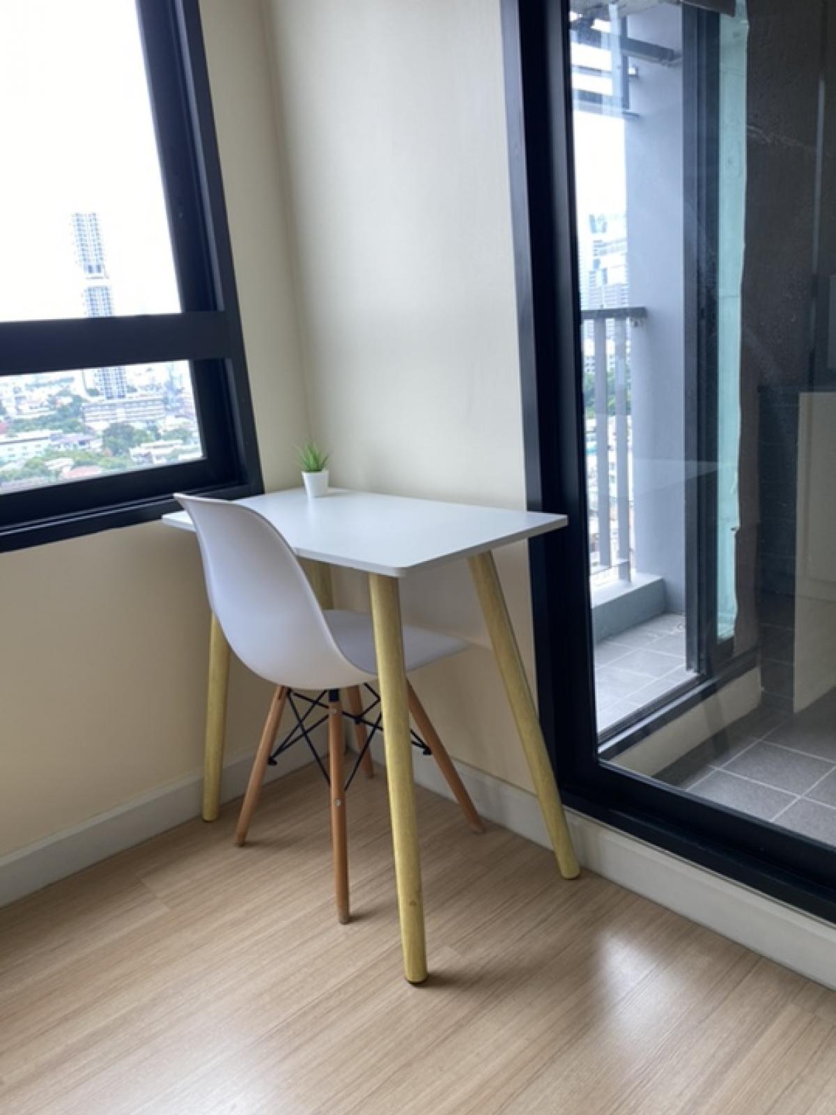 ให้เช่าคอนโดสาทร นราธิวาส : 15th floor Studio room for rent @ The seed mingle Sathorn 3