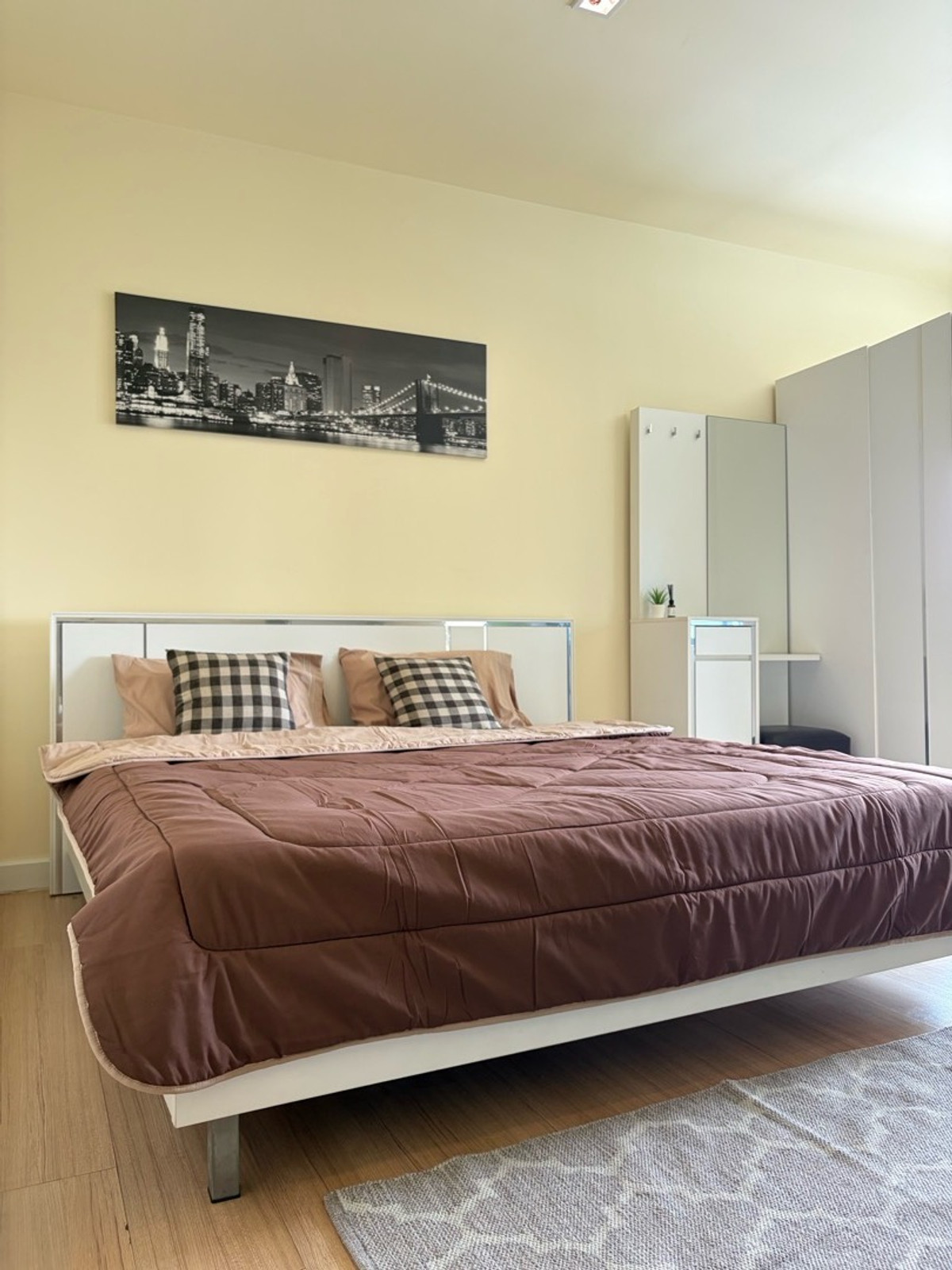 ให้เช่าคอนโดสาทร นราธิวาส : 15th floor Studio room for rent @ The seed mingle Sathorn 3