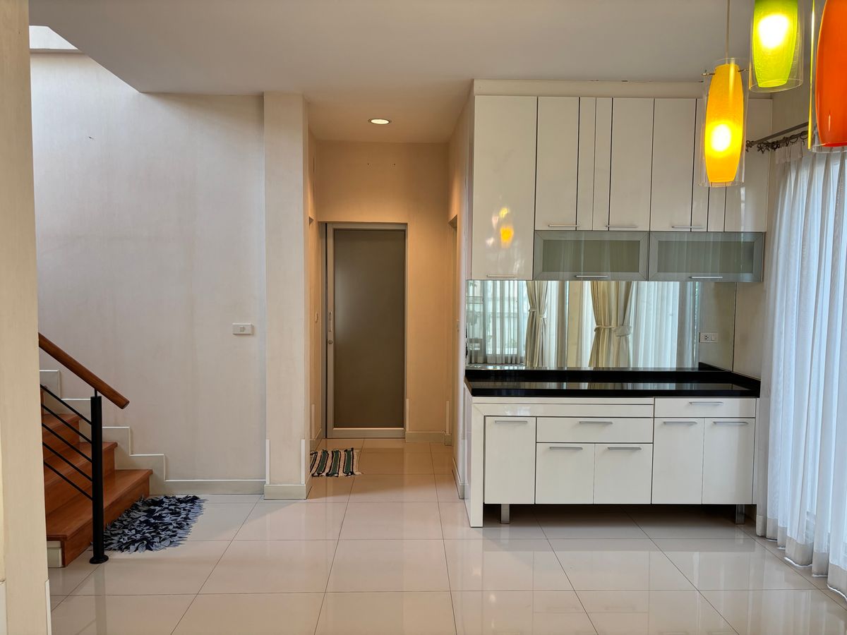 ขายบ้านลาดกระบัง สุวรรณภูมิ : ปรับราคา!! Life bangkok boulevard wongwaen-onnut บ้านเดี่ยวสุดยอดทำเลย่านบางนา วงแหวนอ่อนนุช