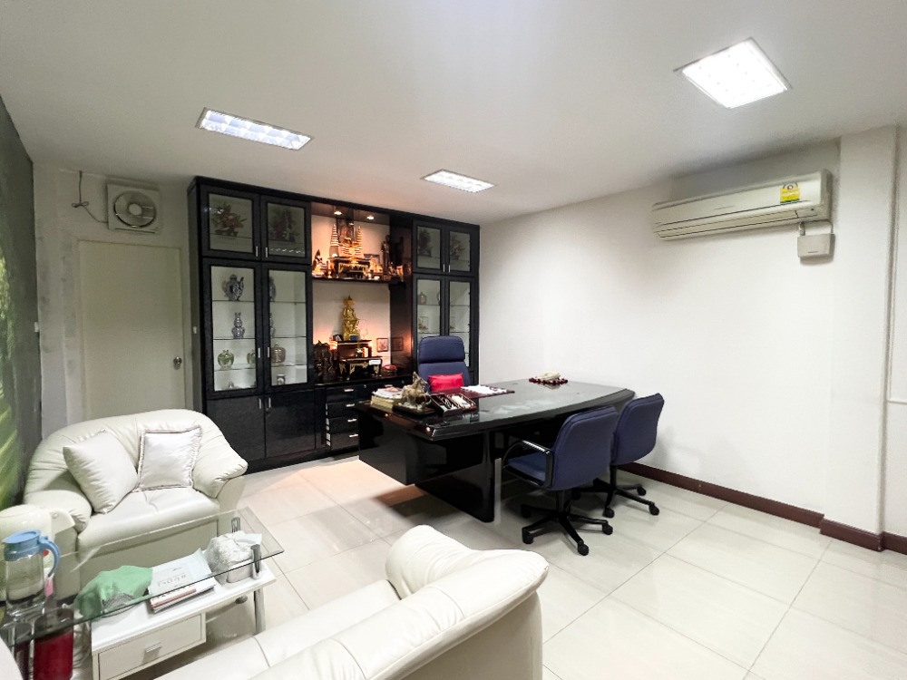 ให้เช่าสำนักงานพระราม 3 สาธุประดิษฐ์ : ออฟฟิศ อาคารพาณิชย์ ให้เช่า ซอยสาธุประดิษฐ์ 19 แยก 1 (ซอยวัดโพธิ์แมน) พร้อมเฟอร์นิเจอร์ อุปกรณ์สำนักงาน