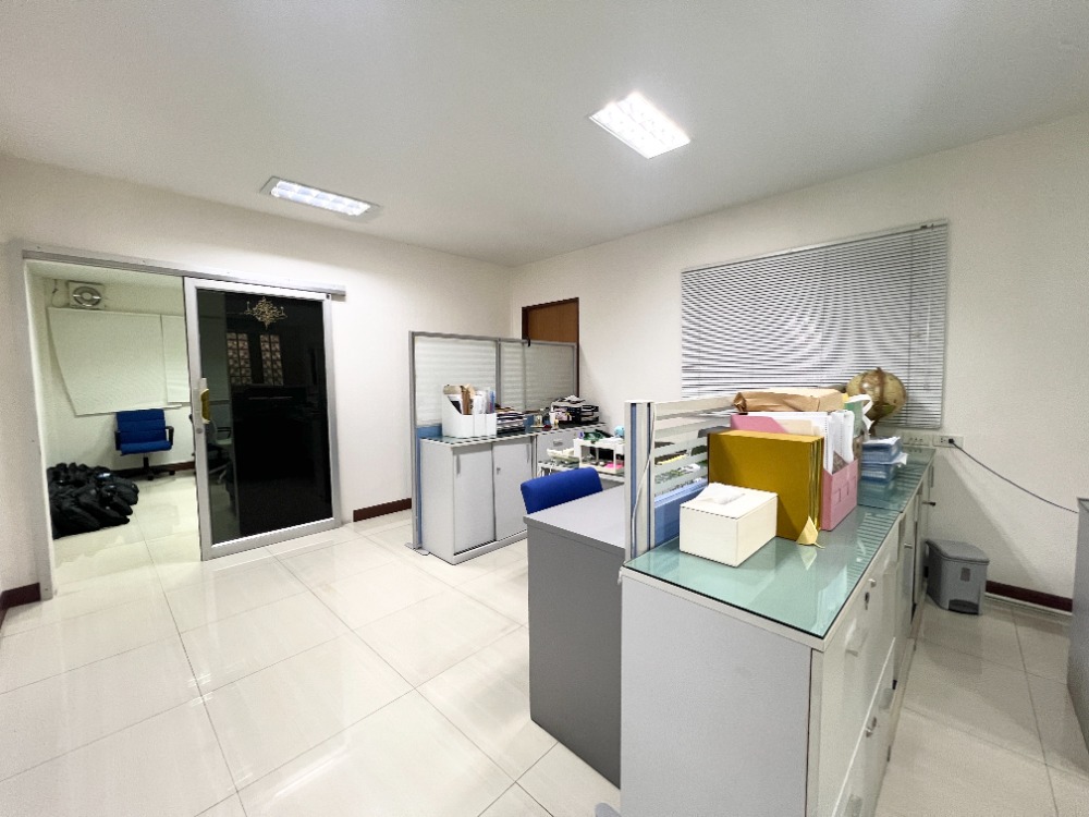 ให้เช่าสำนักงานพระราม 3 สาธุประดิษฐ์ : ออฟฟิศ อาคารพาณิชย์ ให้เช่า ซอยสาธุประดิษฐ์ 19 แยก 1 (ซอยวัดโพธิ์แมน) พร้อมเฟอร์นิเจอร์ อุปกรณ์สำนักงาน