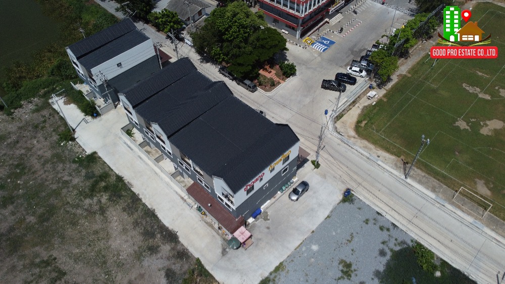 ขายอาคารพาณิชย์นครปฐม : อาคารพาณิชย์ 3 ชั้น, 25.6 ตารางวา, ใกล้ศูนย์ราชการ บางเลน นครปฐม สไตล์โมเดิร์น ตึกใหม่ มือหนึ่ง พร้อมเข้าอยู่, แถมประตูรีโมทไฟฟ้า และ กันสาดอย่างดี