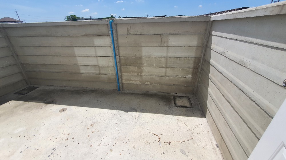 ขายอาคารพาณิชย์นครปฐม : อาคารพาณิชย์ 3 ชั้น, 25.6 ตารางวา, ใกล้ศูนย์ราชการ บางเลน นครปฐม สไตล์โมเดิร์น ตึกใหม่ มือหนึ่ง พร้อมเข้าอยู่, แถมประตูรีโมทไฟฟ้า และ กันสาดอย่างดี