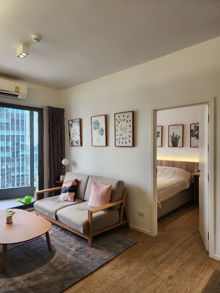 ขายคอนโดสยาม จุฬา สามย่าน : Triple Y Residence【𝐒𝐄𝐋𝐋 & 𝐑𝐄𝐍𝐓】🔥ห้องใหญ่ 2 ห้องนอน แต่งสไตล์โมเดิร์น ทันสมัย เฟอร์/เครื่องครบจบ ใกล้MRTสามย่าน พร้อมเข้าอยู่🔥 ติดต่อไลน์ไอดี: @hacondo