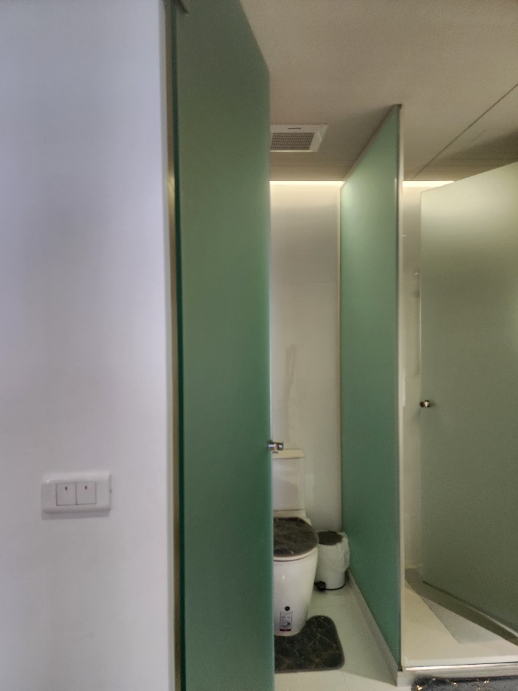 ขายคอนโดสยาม จุฬา สามย่าน : Triple Y Residence【𝐒𝐄𝐋𝐋 & 𝐑𝐄𝐍𝐓】🔥ห้องใหญ่ 2 ห้องนอน แต่งสไตล์โมเดิร์น ทันสมัย เฟอร์/เครื่องครบจบ ใกล้MRTสามย่าน พร้อมเข้าอยู่🔥 ติดต่อไลน์ไอดี: @hacondo