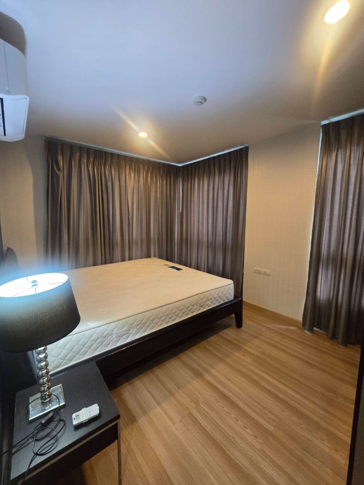 For RentCondoSukhumvit, Asoke, Thonglor : Near BTS Phrom Phong and MRT Asoke.